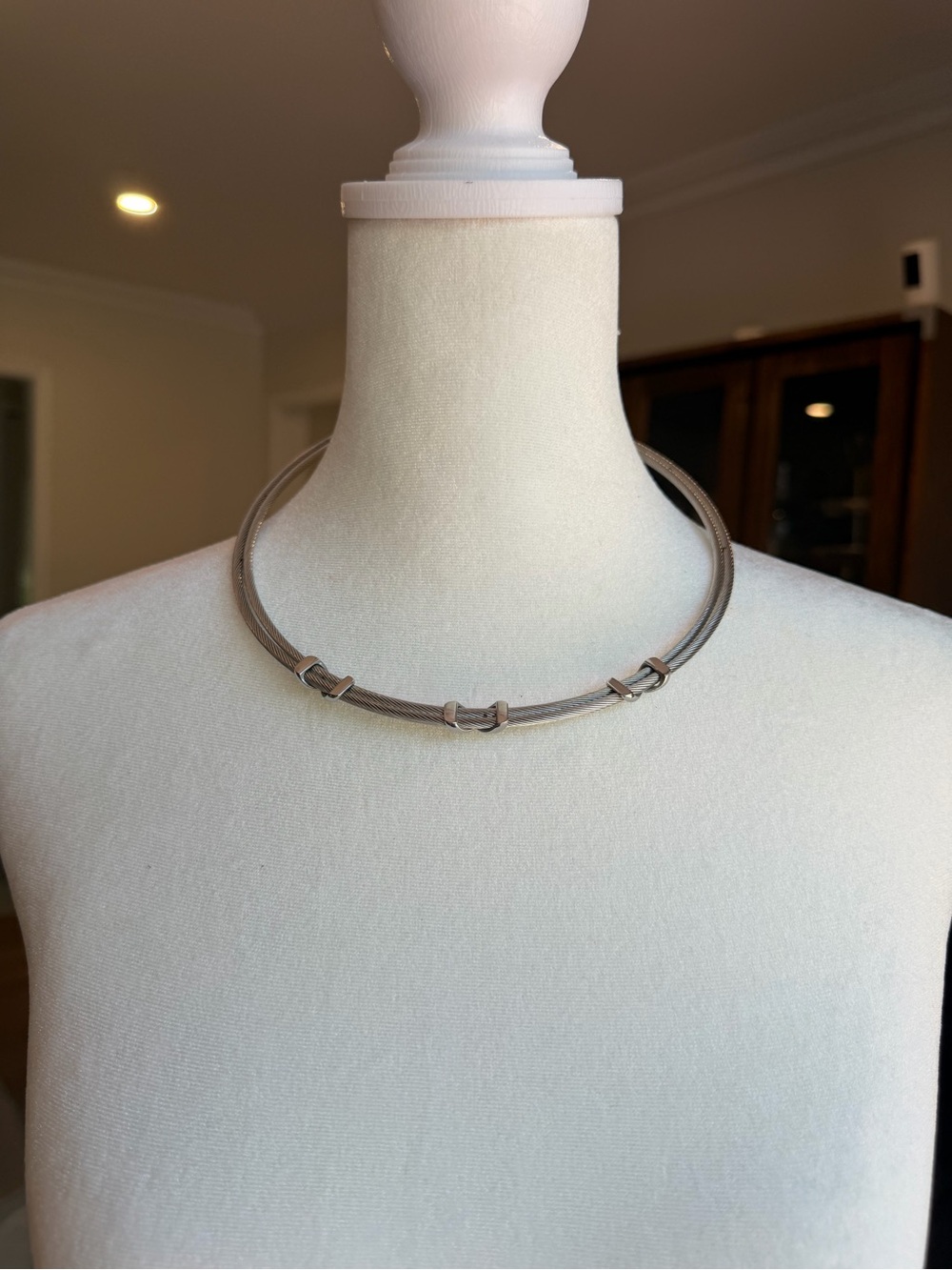 Gucci Long Double-Layer Silver Bead Necklace - Picture 8 of 8